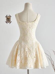 Franclia Vestido mini elegante de unicolor con encaje sin mangas para verano - Amarillo claro - Ver 2