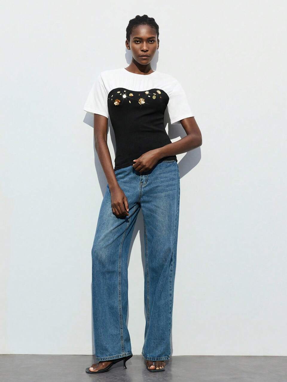 SHEIN Maija 2025 New Two Pieces Sequin Detail Short Sleeve Black And White Contrast Women's Fitted T-Shirt,Elegant Summer Night Out Hotfix Rhinestones Shiny Top