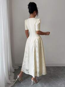 Modelyn Damen Gewebe-Collagen-Midi-Kleid mit kurzen Ärmeln und A-Linie, figurbetonter Silhouette - Aprikosenfarben - Übersicht 2