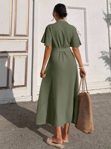 EURMUSE 荷叶边袖圆领纽扣连衣长裙（配贝壳腰带） - 軍綠色 - 查看 3