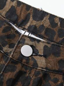 ROMWE MEN Street Life Men's Leopard Print Star Pattern Pocket Loose Denim Shorts - Multicolor - View 3