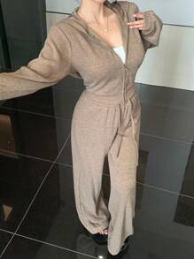 DAZY 女士纯色简约连帽上衣和直筒休闲裤两件套，适合室内外穿着，秋冬季女士家居服套装