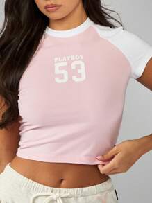 Missguided x Playboy Camiseta corta de estilo varsity con manga raglán, ajustada, tipo béisbol de bebé, con bloques de color, de manga corta, con estilo retro, deportiva, para entrenamiento de verano, moda primaveral para mujeres