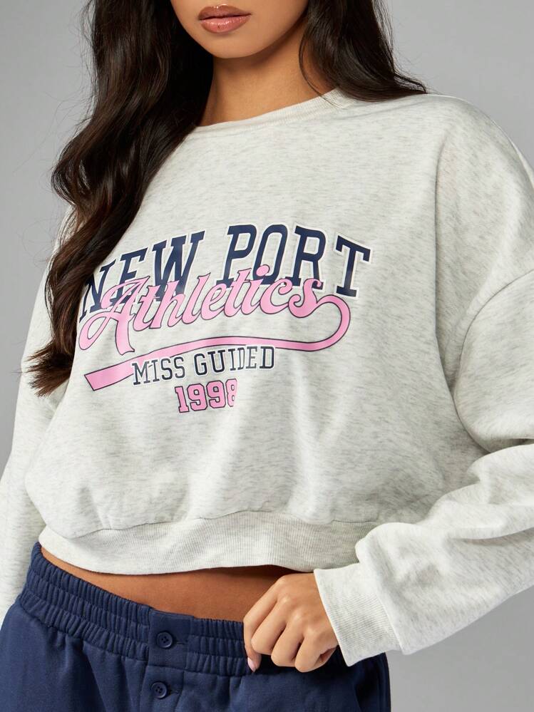 MISSGUIDED New Port Athletics Retro College Style Crop Sweatshirt Preppy Varsity Sport Text Jumper Y2K Streetwear Fall Winter Casual Pullover Oversized University Design - Grey - View 1