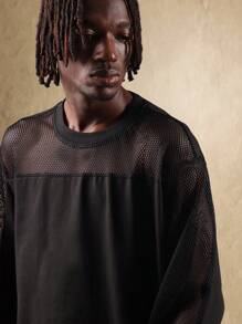 SUMWON 轻薄长袖网眼拼接T恤，运动时尚街头都市现代风，休闲舒适，纯色设计 - 黑色 - 查看 3