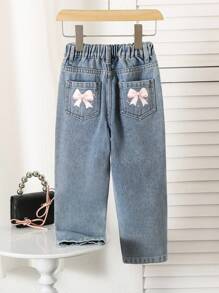 时尚可爱蝴蝶结刺绣后袋少女牛仔裤，适合日常穿着 - 中等水洗藍 - 查看 1