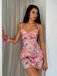 Glamine Ny kvinnors flerfärgade paljettklänning med skarvar, sexig rygglös snörning, mini-smal halterneckklänning, broderad paljettklänning, elegant klänning för kvinnor, dejtklänning, festkläder, sexig festklänning, kort cocktailklänning, semesterkläder för kvinnor, festklänningar för kvinnor, sexiga heta tjejkläder, födelsedagskläder för kvinnor