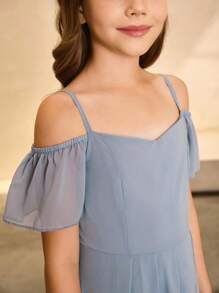 Mädchen elegantes minimalistisches Off-Shoulder Kurzarm Midi Kleid mit hoher Taille und asymmetrischem Saum aus Chiffon, geeignet für Abschluss, Abendveranstaltungen - Graublau - Übersicht 7