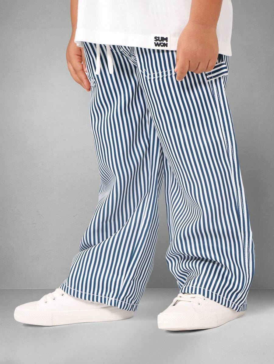 SUMWON 儿童木匠风格斜纹工装裤可调节腰部宽松工装灵感木匠裤四季皆宜的儿童玩耍裤 - 藍白色 - 查看 1