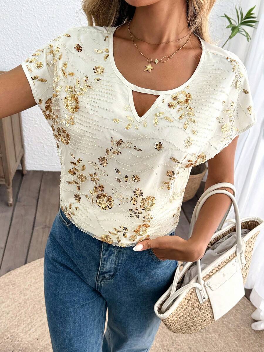 SHEIN LUNE Women's White Floral Sequin Embroidery Patchwork V-Neck Loose Fit Blouse,Elegant Summer Wedding Guest Tops,Fairycore Short Sleeve Shirt,Rave - Apricot - View 1