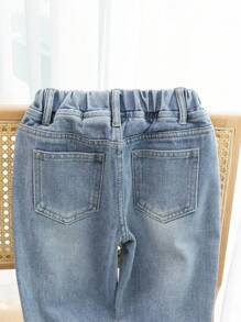 SHEIN Playful Pals Denimly 男童淺藍色牛仔褲，寬鬆版型鬆緊腰長褲，適合返校季、夏季、80年代風、職業日、學校與戶外玩耍 - 中等水洗藍 - 查看 9