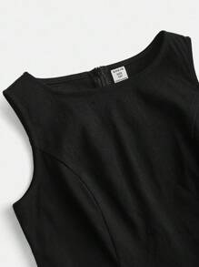 SHEIN Girlism 青少年女孩休闲时尚百搭平纹梭织修身无袖拼布泡泡下摆连衣裙，适合周末休闲外出