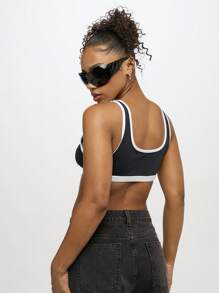 SUMWON WOMEN Bralette Racerback 时尚短款上衣 撞色绑带 中等支撑 简约设计 多功能健身瑜伽工作室现代街头服饰 - 黑色 - 查看 2