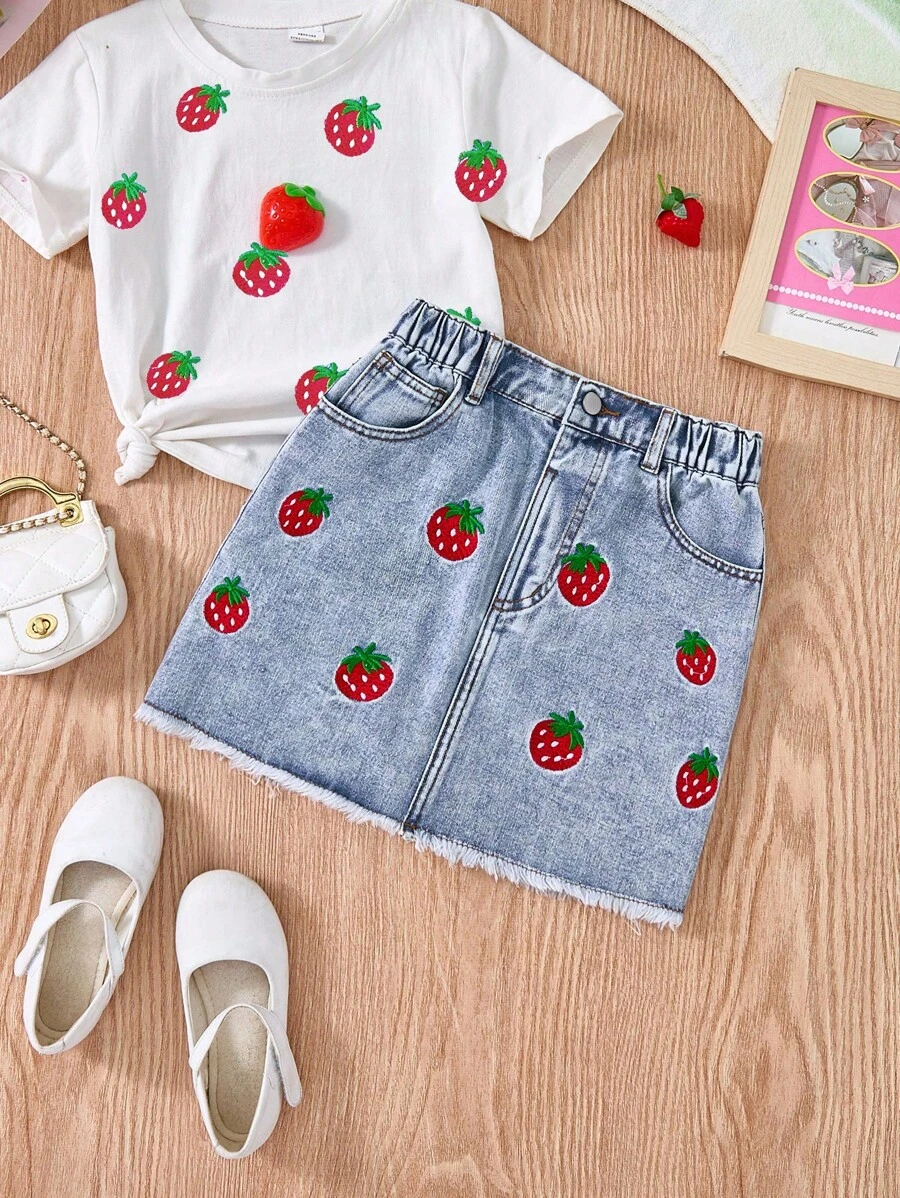 大码女童牛仔裙，甜美淑女红草莓刺绣中腰蓝色水洗宽松休闲复古牛仔裙，街头时尚甜美设计 - 藍色 - 查看 1