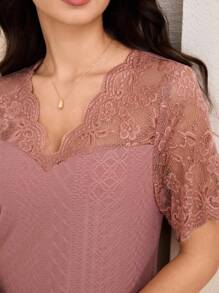 Lacomfia 女式 V 领蕾丝纹理拼接中长针织连衣裙 - 粉色 - 查看 7