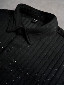 Manfinity EMRG 男士夏季休闲水钻装饰短袖衬衫和抽绳腰短裤套装 - 黑色 - 查看 2