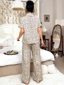 CottageSlumber Bộ đồ ngủ tay ngắn thoải mái có túi và ve áo dành cho nữ Bộ đồ ngủ họa tiết hoa Bộ đồ ngủ họa tiết hoa dành cho nữ Bộ đồ ngủ mùa hè dành cho nữ Bộ đồ ngủ cổ điển Bộ đồ ngủ cài nút dành cho nữ - Nhiều màu - Xem 2