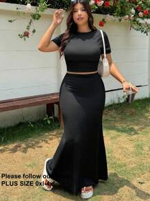 SHEIN EZwear 2 件套大码女式短袖圆领 T 恤和裤子休闲套装夏季 - 黑色 - 查看 1