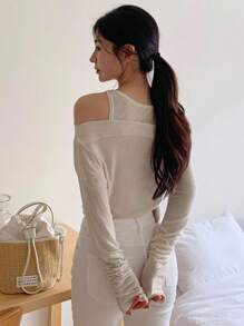DAZY 女士纯色圆领吊带背心和露肩长袖 T 恤套装，秋季女装 - 粉色 - 查看 5