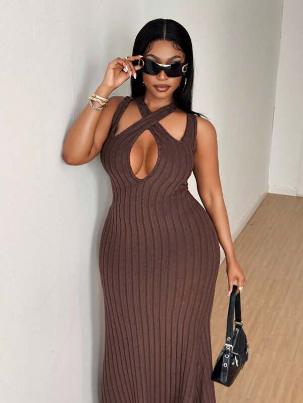 Maweii Plus Size Women Sexy High Elasticity Jacquard Hollow Out Bust Design Bodycon Party Club Long Dress, 2025 New Arrival