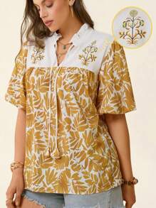 SHEIN LUNE 大码女式夏季蓝白条纹拼接花卉印花蕾丝领衬衫，适合夏季度假、海滩度假、奶油黄校服 - 彩色 - 查看 8