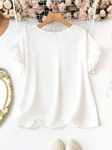 SHEIN LUNE Plus Size Elegant Solid Color Ruffle Trim Blouse For Summer - White - View 2