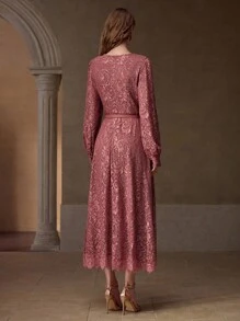 MOTF PREMIUM 蕾丝仿珍珠装饰连衣裙