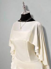 SHEIN ICON 缎面不对称荷叶边下摆紧身迷你连衣裙，甜美修身喇叭形露背正式派对礼服，适合女士 - 白色 - 查看 5