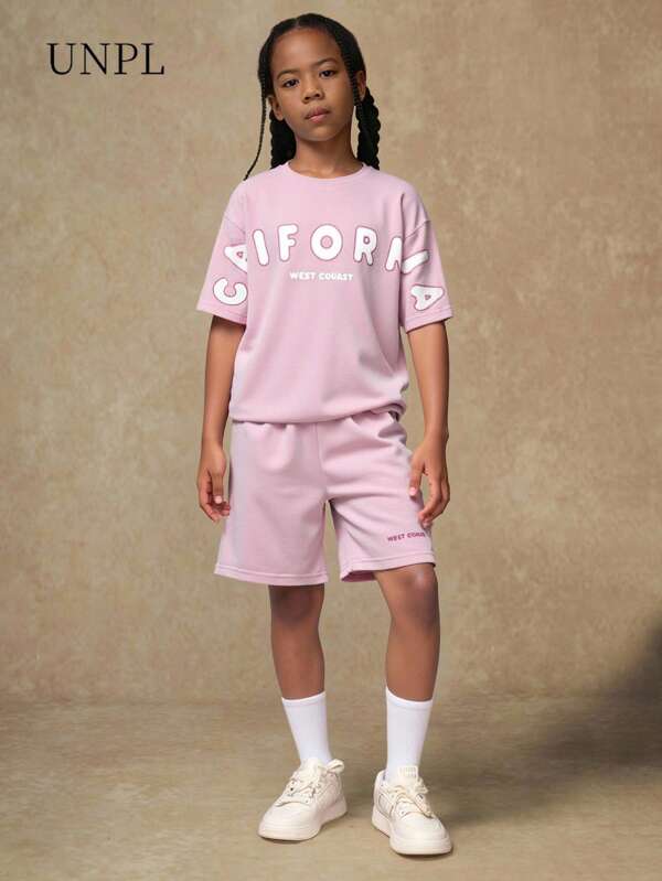 SHEIN 2 pezzi/set per ragazze pre-adolescenziali, essenziale casual giornaliero, energico, con stampa di lettere, set di maglietta a maniche corte a collo tondo e pantaloncini, estivo