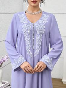 Yasmyna 女士刺绣串珠优雅宽松舒适长袍 - 紫色 - 查看 6