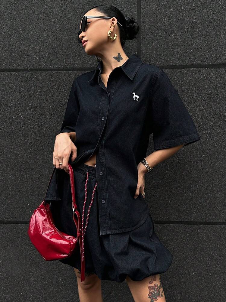 Western Cowboy Pattern Embroidery Fitted Short Sleeve Denim Shirt And Peplum Skirt Casual Summer Set For Women