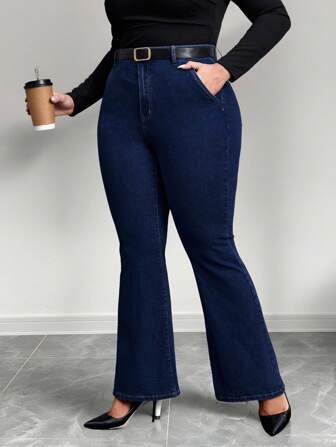 Jeans acampanados versátiles y a juego en talla grande de mezclilla estilo "Viejo Dinero"