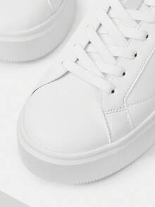 MOTF PREMIUM 厚底休闲运动鞋 - 銀色 - 查看 5