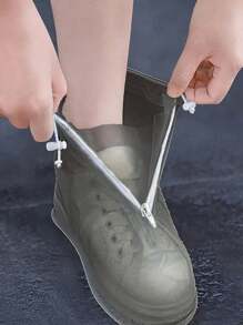 SHEIN 1 Paar weiße transparente Plastik Ziehband Wasserdichte Regenschuh-Überzüge, verschiedene Größen, rutschfest, wasserdicht und staubdicht wiederverwendbare Schuhüberzüge, Outdoor-Zubehör, geeignet für Schule, Büro, Zuhause, Reise, Schuhaufbewahrung - Schwarz - Übersicht 3