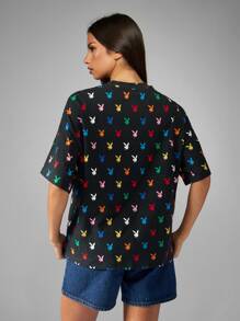 Missguided x Playboy Iconic Bunny Print Oversized T Shirt All Over Pattern Festival Design Casual Summer Streetwear Boxy Fit Graphic Logo Retro Aesthetic Rainbow Print - Black - View 2