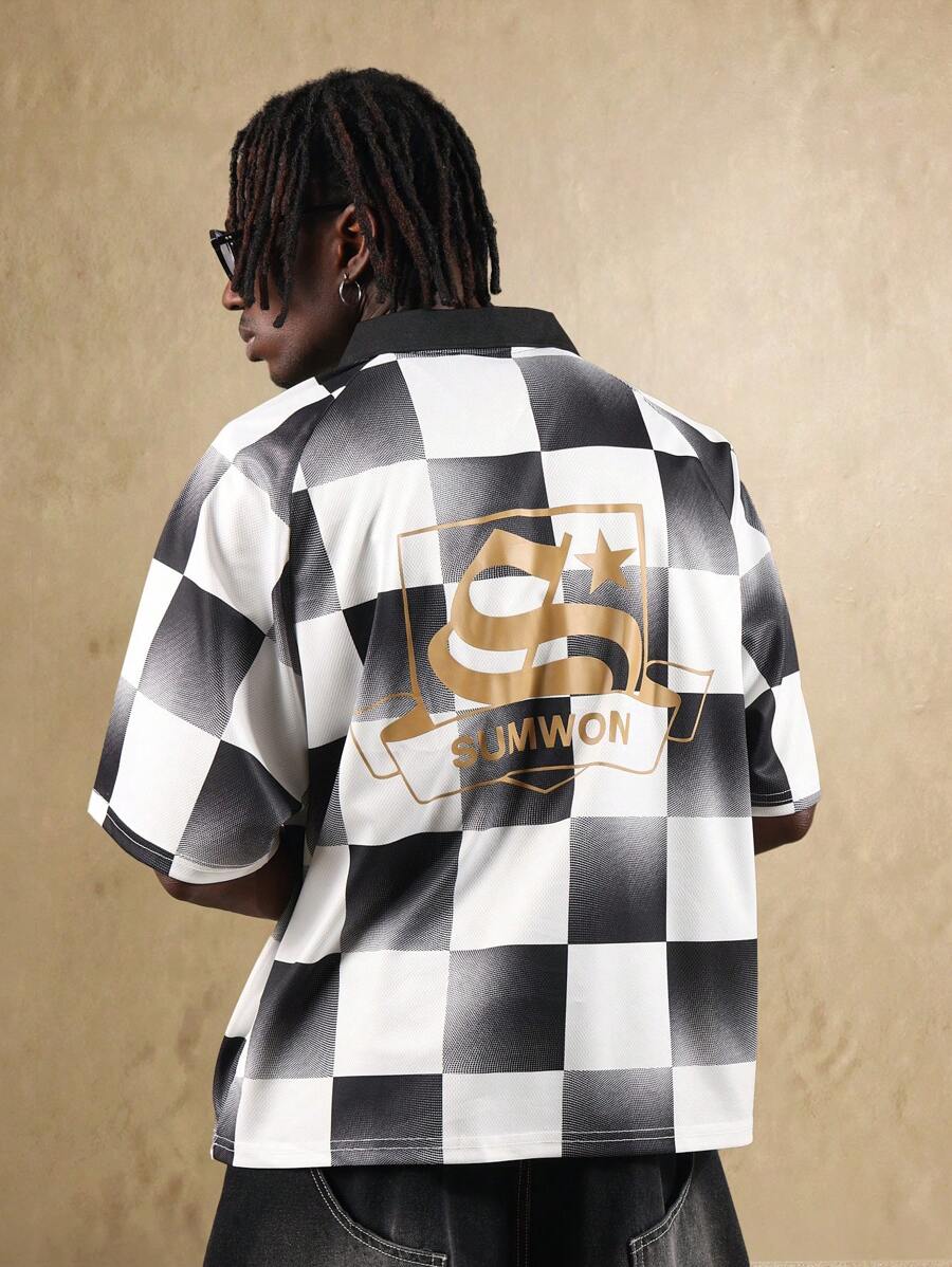 SUMWON 棋盘格印花 Polo 衫 校队号码 足球风格 夏季休闲运动复古系列 比赛时尚 - 黑與白 - 查看 1