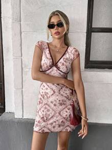 Chiquease Vintage V-Ausschnitt Ditsy Blumen tailliertes Kurzarm Kleid mit gewebtem Taillenband, Sommerkleid für Universität - Rot - Übersicht 6