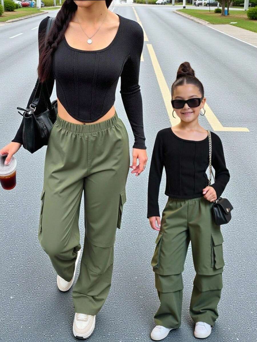 2 件女式冬季套装：方领修身上衣，带鱼骨条纹装饰和宽松工装裤，带大腿口袋，舒适时尚，黑色鱼骨上衣和军绿色工装裤，母女时尚搭配套装 - 彩色 - 查看 1