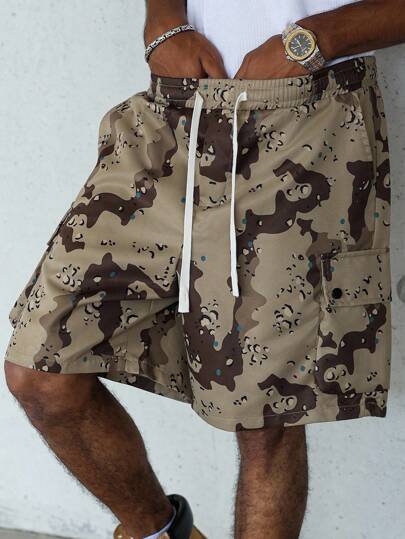 Street Life Pantalones cortos casuales con estampado de camuflaje, bolsillos cargo y cintura con cordón para hombres