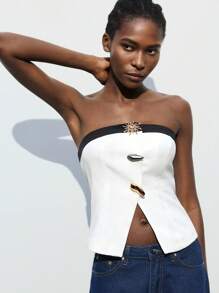 Maija Elegantes urbanes Damen Crop Tube Top in Schwarz & Weiß mit Sonnenblumen-Metallschnalle, geeignet für Frühling/Sommer Urlaub & Casual Wear, Geburtstagsfeiern, Sommer, 4. Juli Unabhängigkeitstag, Pride Monat, Party, trägerlos, Träger, Streetwear, Stockholm Stil, Herbst, Casual Business Casual - Schwarz und Weiss - Übersicht 1