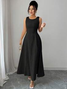 Elenzga A Sleeveless Long Dress For An Elegant Summer Vacation For Ladies