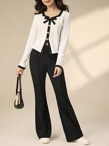 SHEIN 2 件套少女优雅白色针织方领蝴蝶装饰短袖 T 恤 + 修身喇叭长裤，2 件套服装 - 杏色 - 查看 4