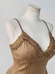 Sunspun 大码荷叶边蕾丝拼接修身吊带背心 - 卡其色 - 查看 4