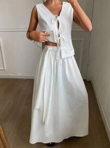 DAZY 2 件套女士纯色修身系带 V 领无袖背心和伞裙休闲度假套装，秋季 - 白色 - 查看 3