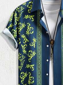 Manfinity RSRT 男士度假花卉印花短袖衬衫和短裤休闲两件套 - 藍色 - 查看 3