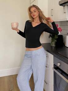 CovetEZ Casual Black Fashionable Casual Daily V-Neck Knitted Women's Tight Long Sleeve Comfortable T-Shirt Top - Black - View 11