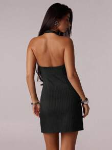 SHEIN Forever 21 海滩度假 夏季文艺复兴博览会 乡村音乐会 Y2K 礼服 毕业外出 音乐节 机场装 复活节 波西米亚风 女士夏季服装 夏季 女士夏季连衣裙 夏季连衣裙 母亲节 毕业礼服 女士毕业礼服 毕业装 女士教堂礼服 女士连衣裙 - 黑色 - 查看 2