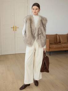 DAZY 女士 V 领宽松休闲无袖蓬松背心冬季夹克背心仿皮草大衣 - 駝色 - 查看 10