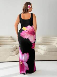 Solflare 方领无袖花卉印花大码连衣裙