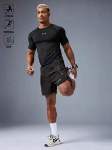 Manfinity Sport Polished شورتات رياضية غير رسمية للرجال مزينة بشريط حرفي